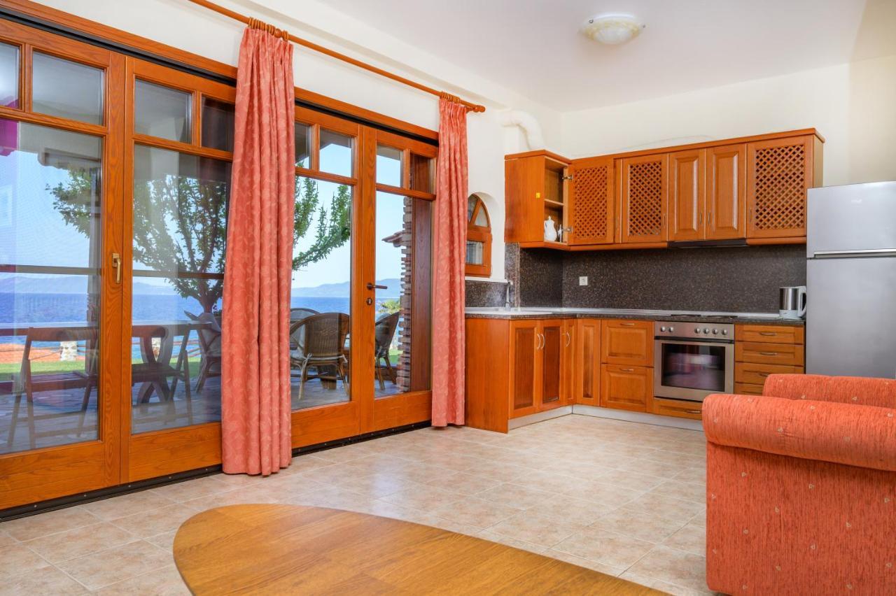 Mpalmpanas Villas Ierissos Extérieur photo